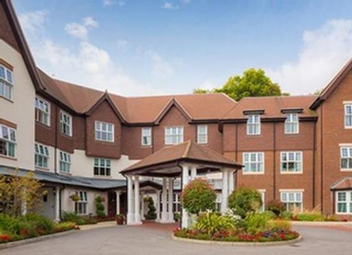 Signature At Winchester | Care Home | Winchester, SO22 5JH