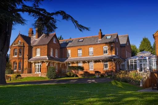 Guysfield Residential Home | Care Home | Letchworth Garden City, SG6 2AB