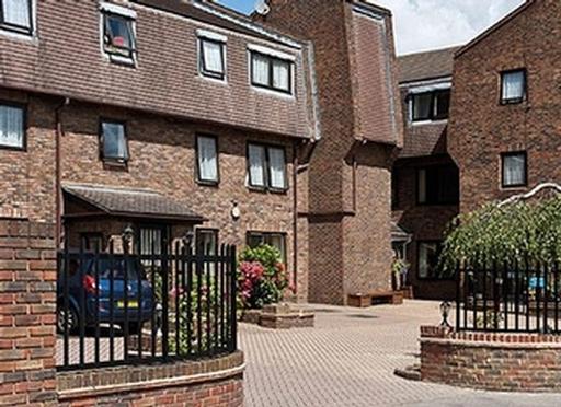 Gable Court Care Home | Care Home | Romford, RM6 4AZ