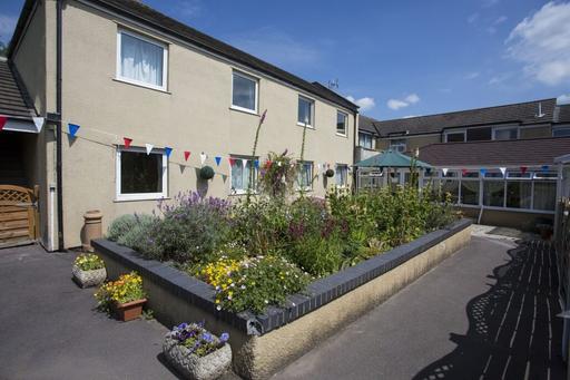 camelot-house-lodge-care-home-wellington-ta21-9hy